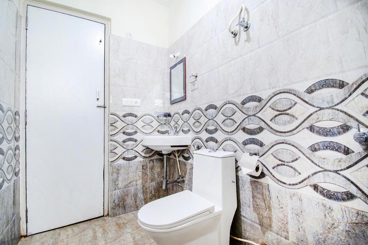 Fabhotel Pride Inn - Nr Tcs Deccan Park, Hitech City Hyderabad Exterior photo