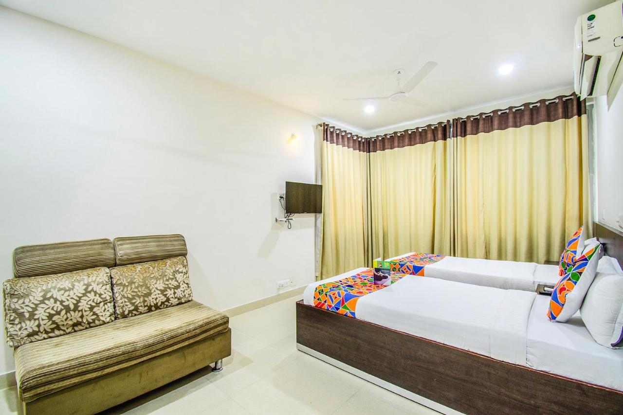 Fabhotel Pride Inn - Nr Tcs Deccan Park, Hitech City Hyderabad Exterior photo